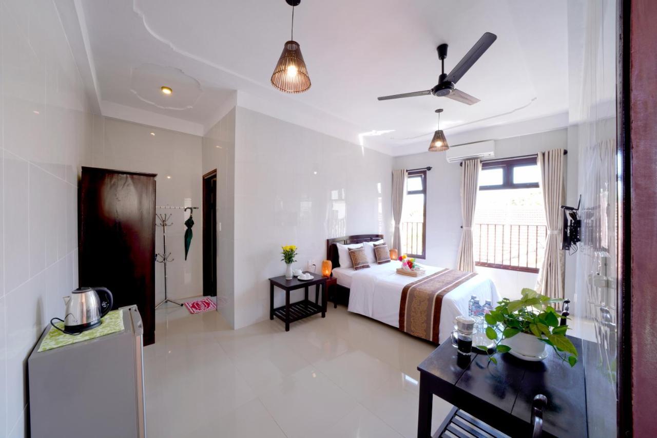 Pink Beach Homestay Хойан Экстерьер фото